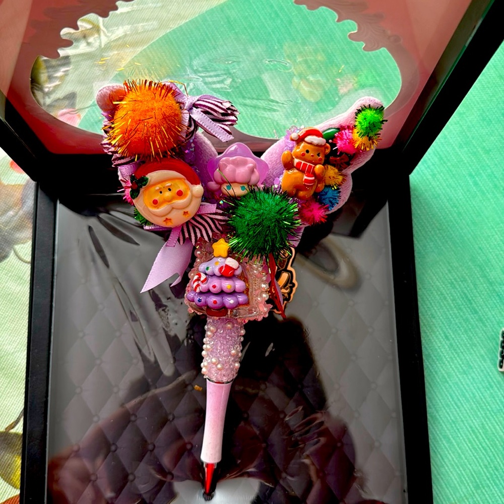 Unique handmade Christmas pen 🖊️😍